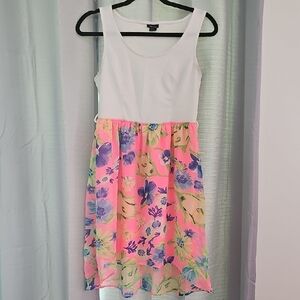 Rue21 Black and White Contrast Top